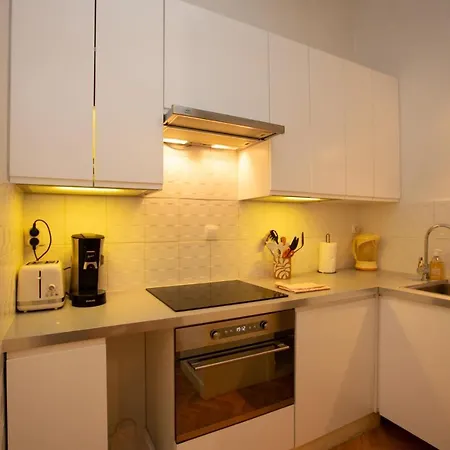 Apartman Majestic T2 Calme, Spacieux, Central, Avec Parking