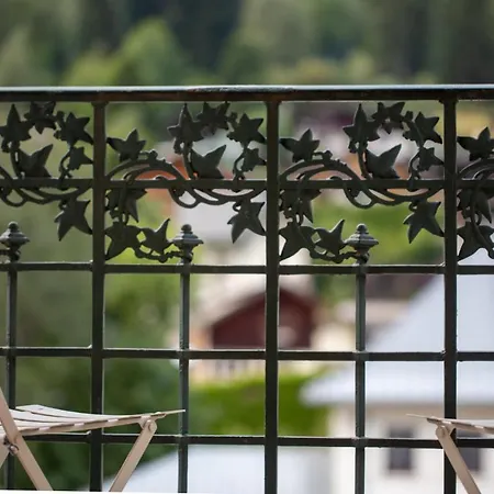 Majestic T2 Calme, Spacieux, Central, Avec Parking * Chamonix