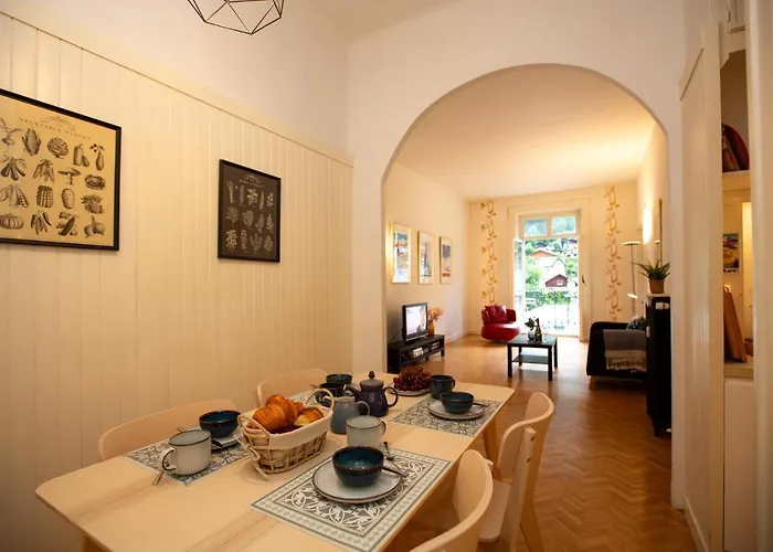 Majestic T2 Calme, Spacieux, Central, Avec Parking * Chamonix