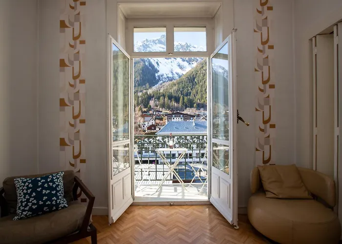 Appartement Majestic T2 Calme, Spacieux, Central, Avec Parking