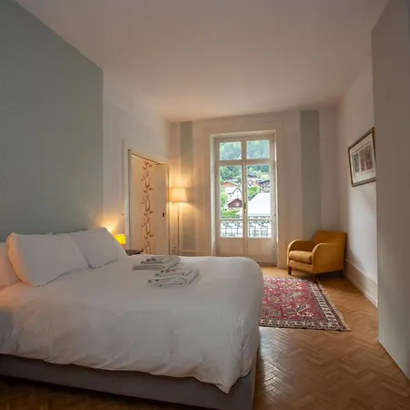 Апартаменты Majestic T2 Calme, Spacieux, Central, Avec Parking Шамони